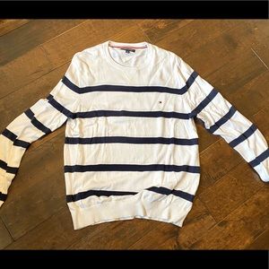 Tommy Hilfiger crewneck sweater